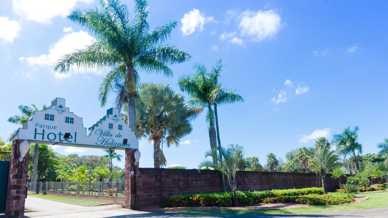 Villa De Holanda Parque Hotel Holambra Buitenkant foto