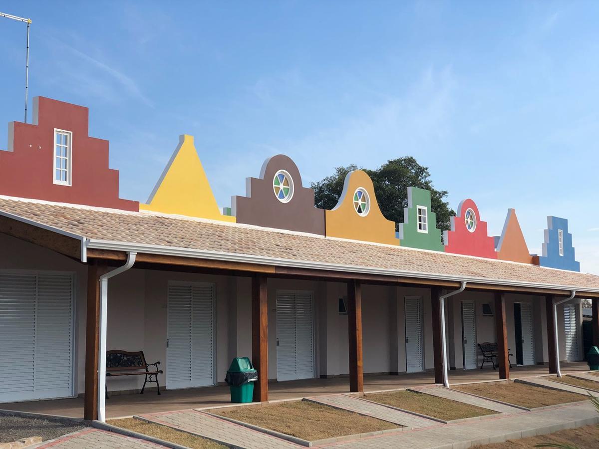 Villa De Holanda Parque Hotel Holambra Buitenkant foto