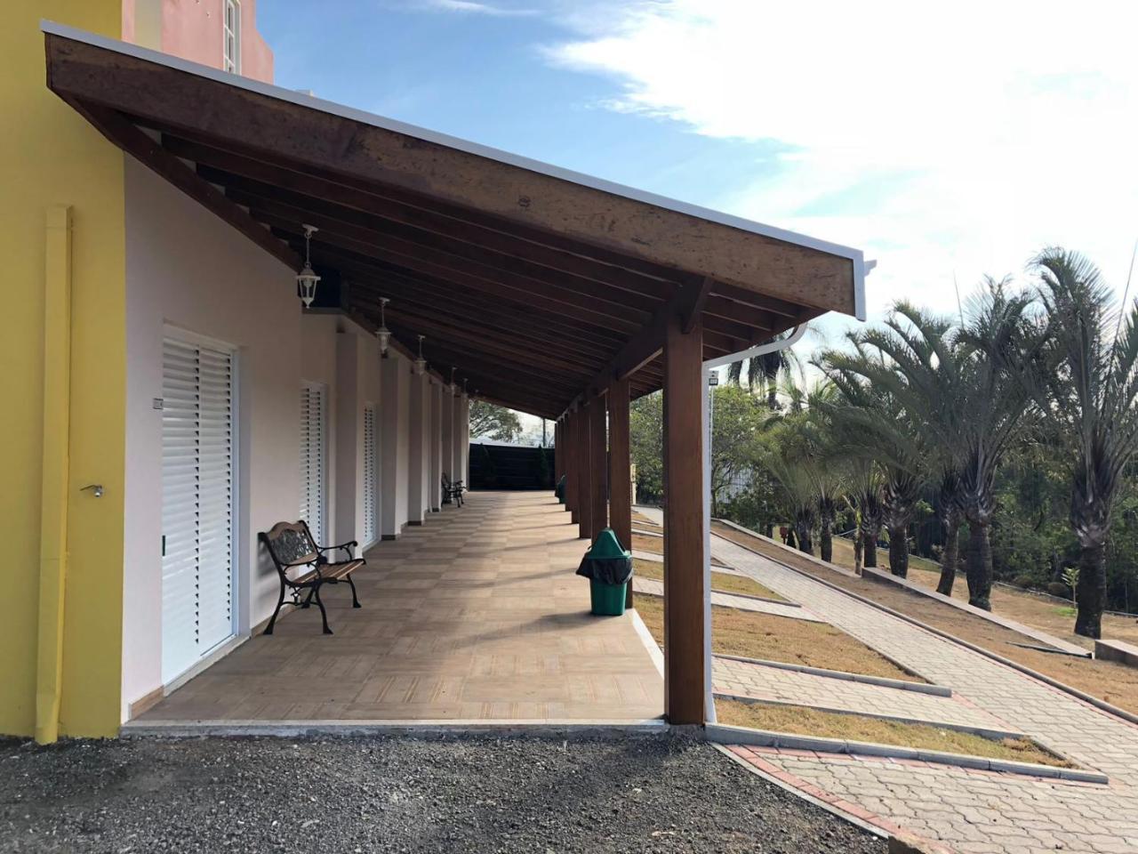 Villa De Holanda Parque Hotel Holambra Buitenkant foto
